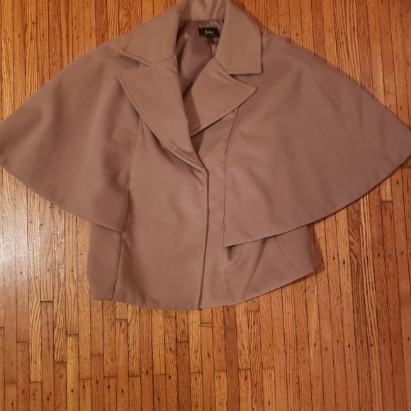 B-Wear Wing Coat - Picture 4 of 6
